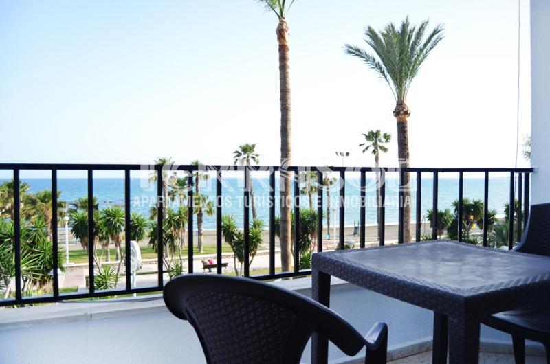 Апартаменты Terrasol Piramides Puerto Blanco Калета-де-Велес Экстерьер фото