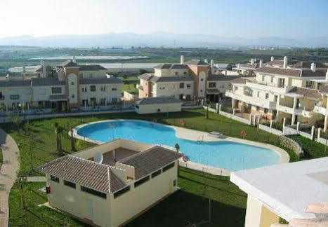 Апартаменты Terrasol Piramides Puerto Blanco Калета-де-Велес Экстерьер фото
